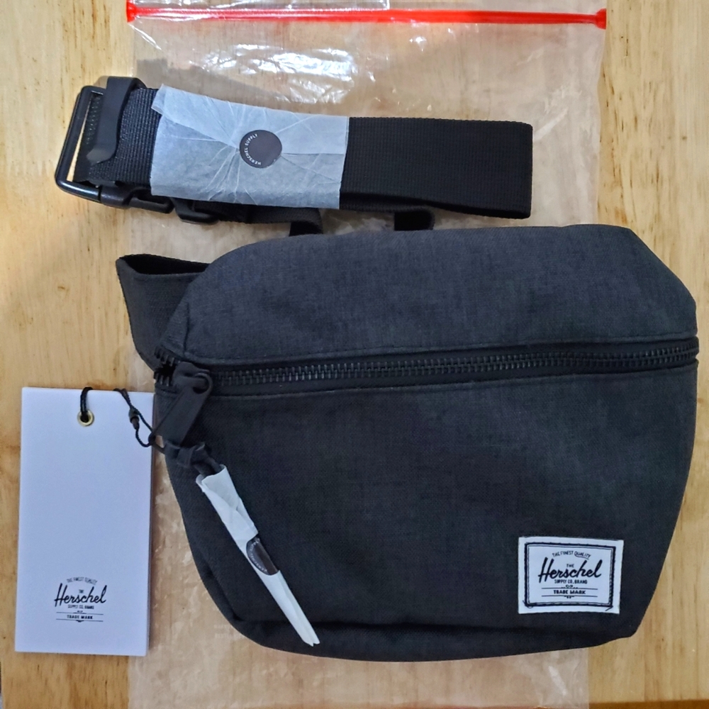 Herschel Fifteen Hip Pack